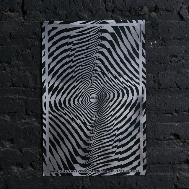 Póster Arctic Monkeys Hollywood Forever Cementery LA 2018